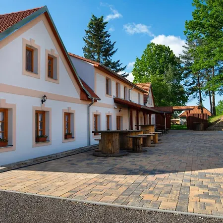 Andelsky Dvur 4*