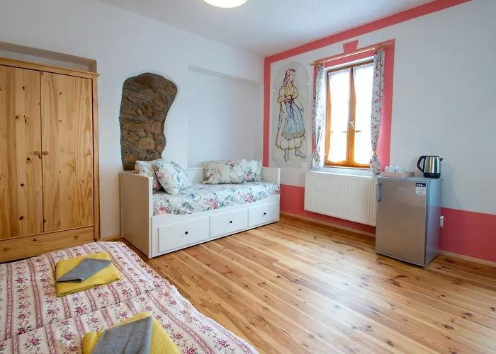 Andelsky Dvur 4* Světce