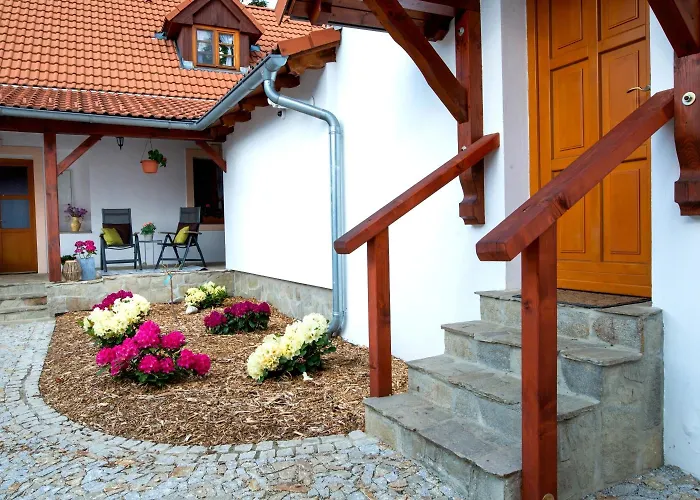 Andelsky Dvur 4* Světce